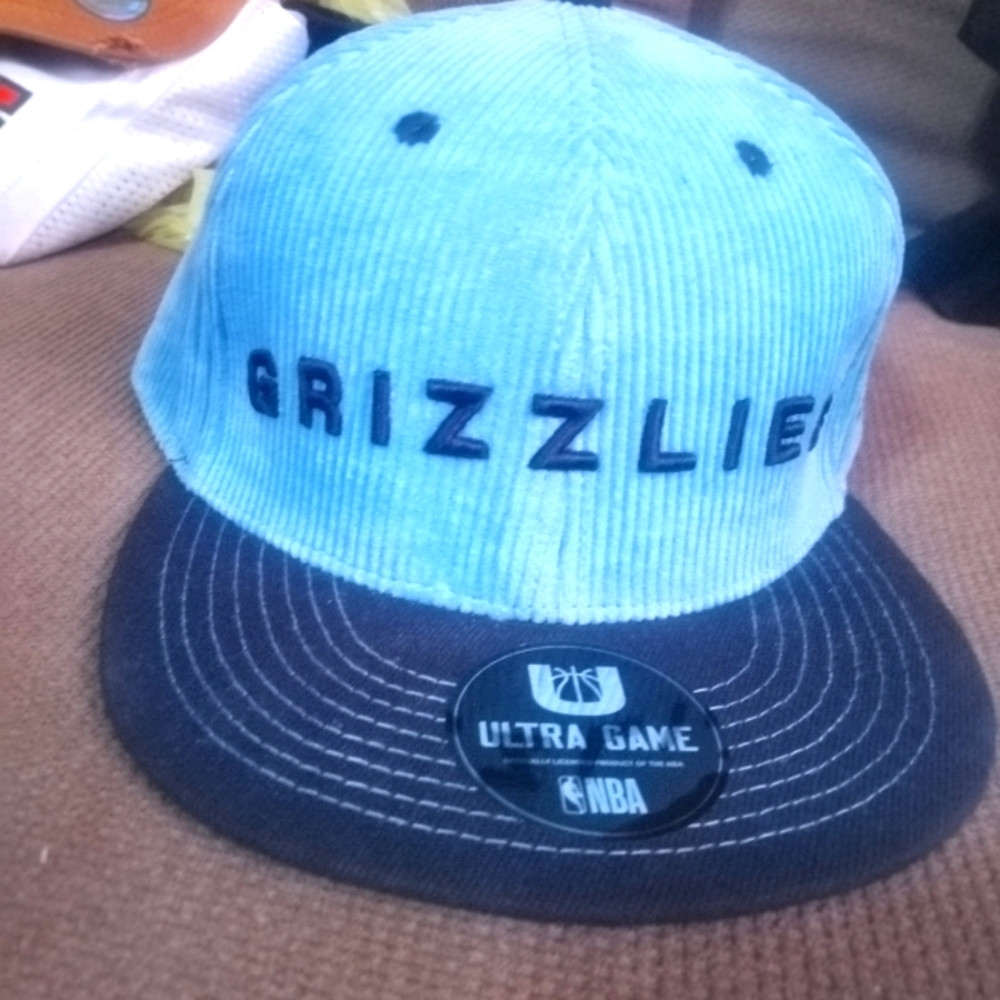 Memphis Grizzly Hat! Great Condition!✨✅